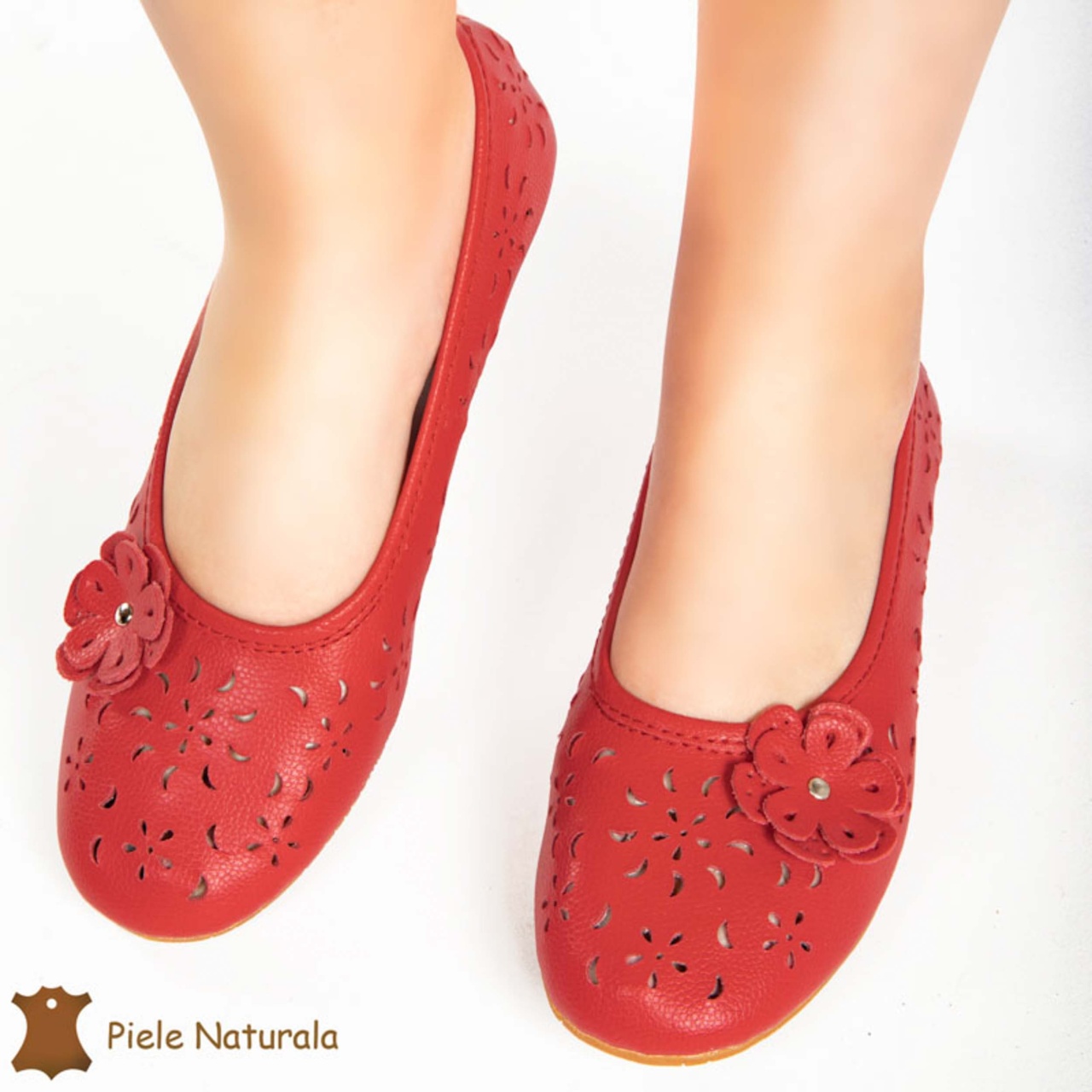 Balerini DAMA perforați CU FLOARE DECORATIVA LATERALA din piele naturala CRL0181 CULOARE: ROSU