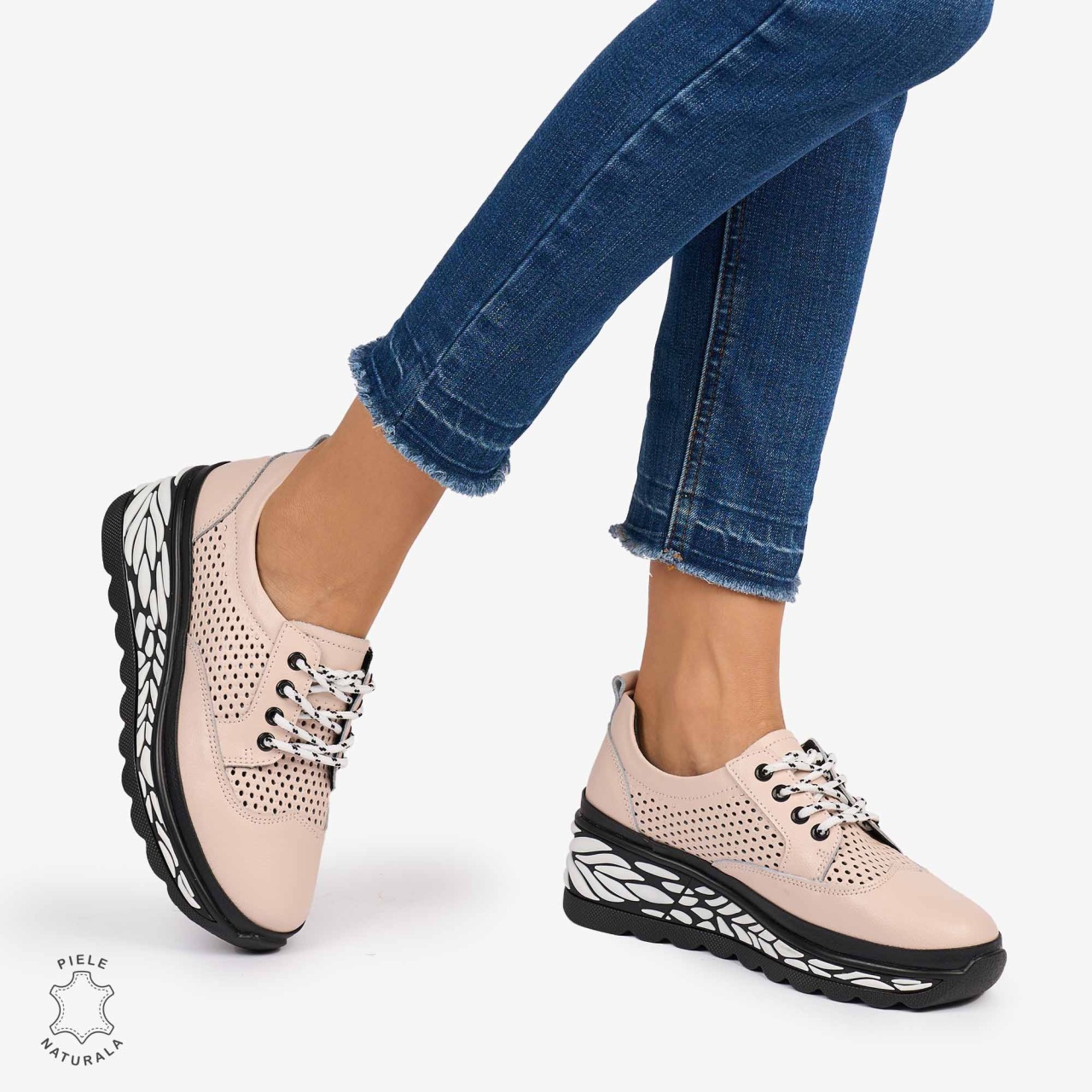 Pantofi Casual dama din Piele Naturala perforata talpa speciala cu model CRL1073 CULOARE: NEGRU