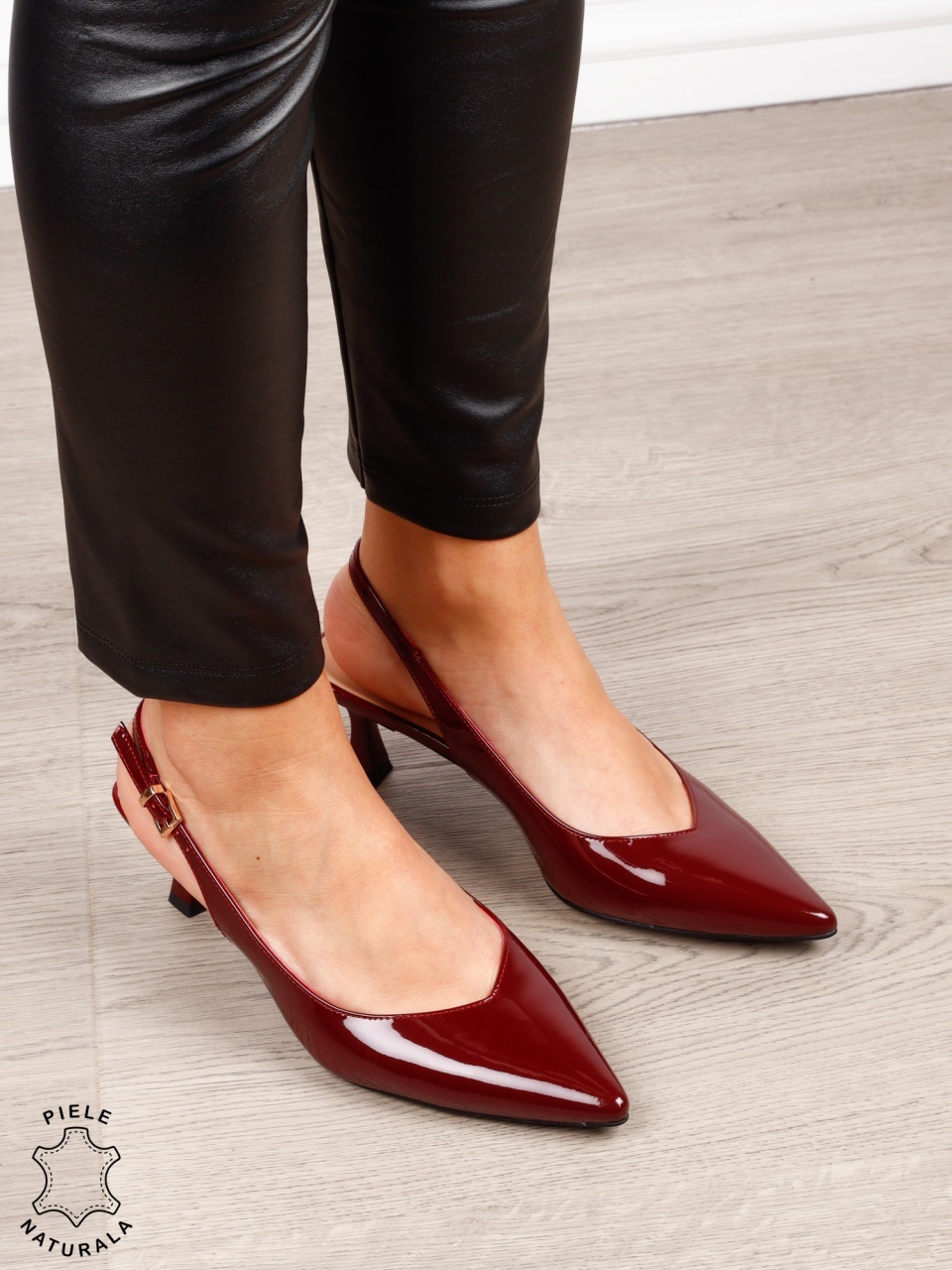 Pantofi dama eleganti din piele naturala cu toc subtire si varf ascutit CRL1617 BORDO