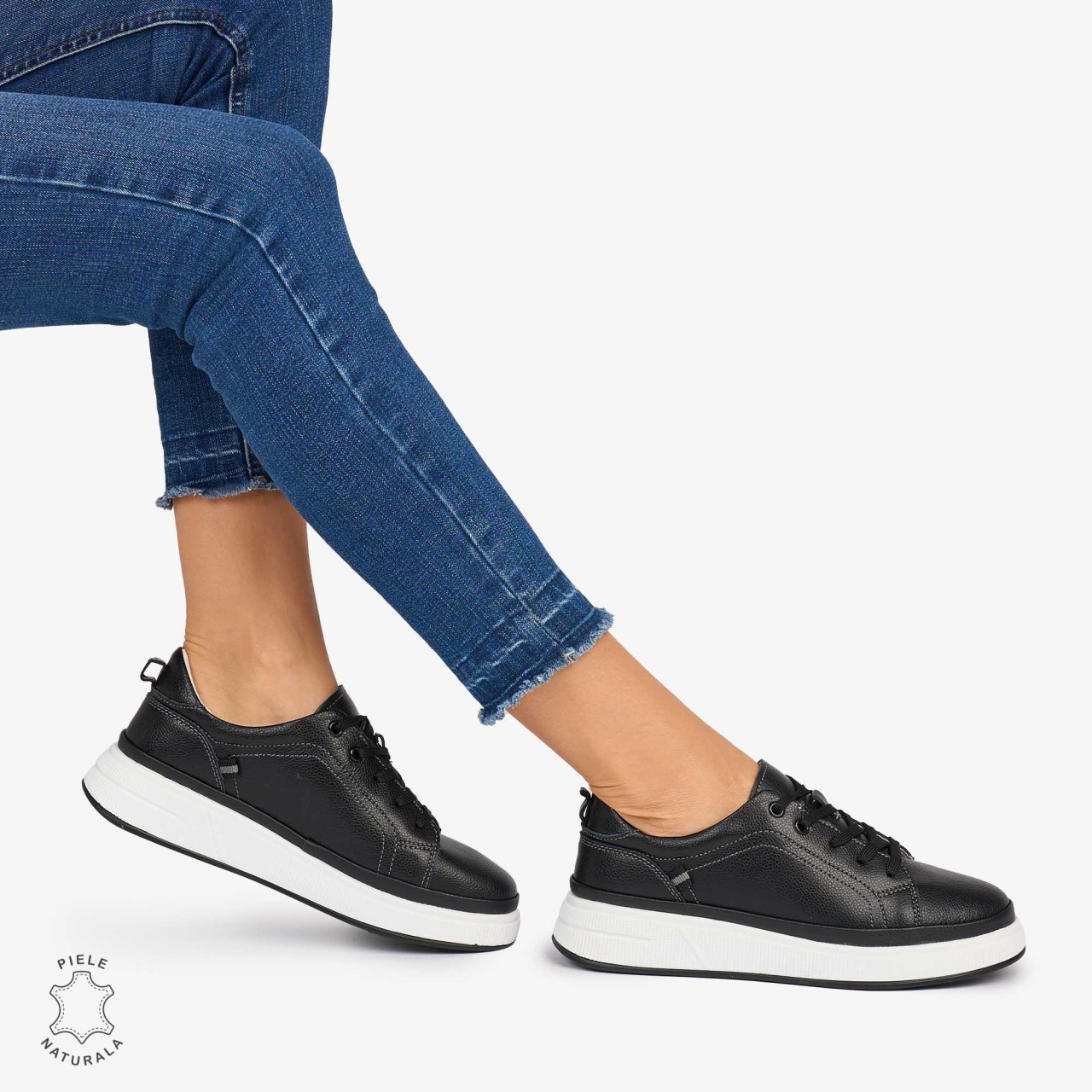 Pantofii casual piele naturala COMOZI CRL1070 CULOARE: NEGRU