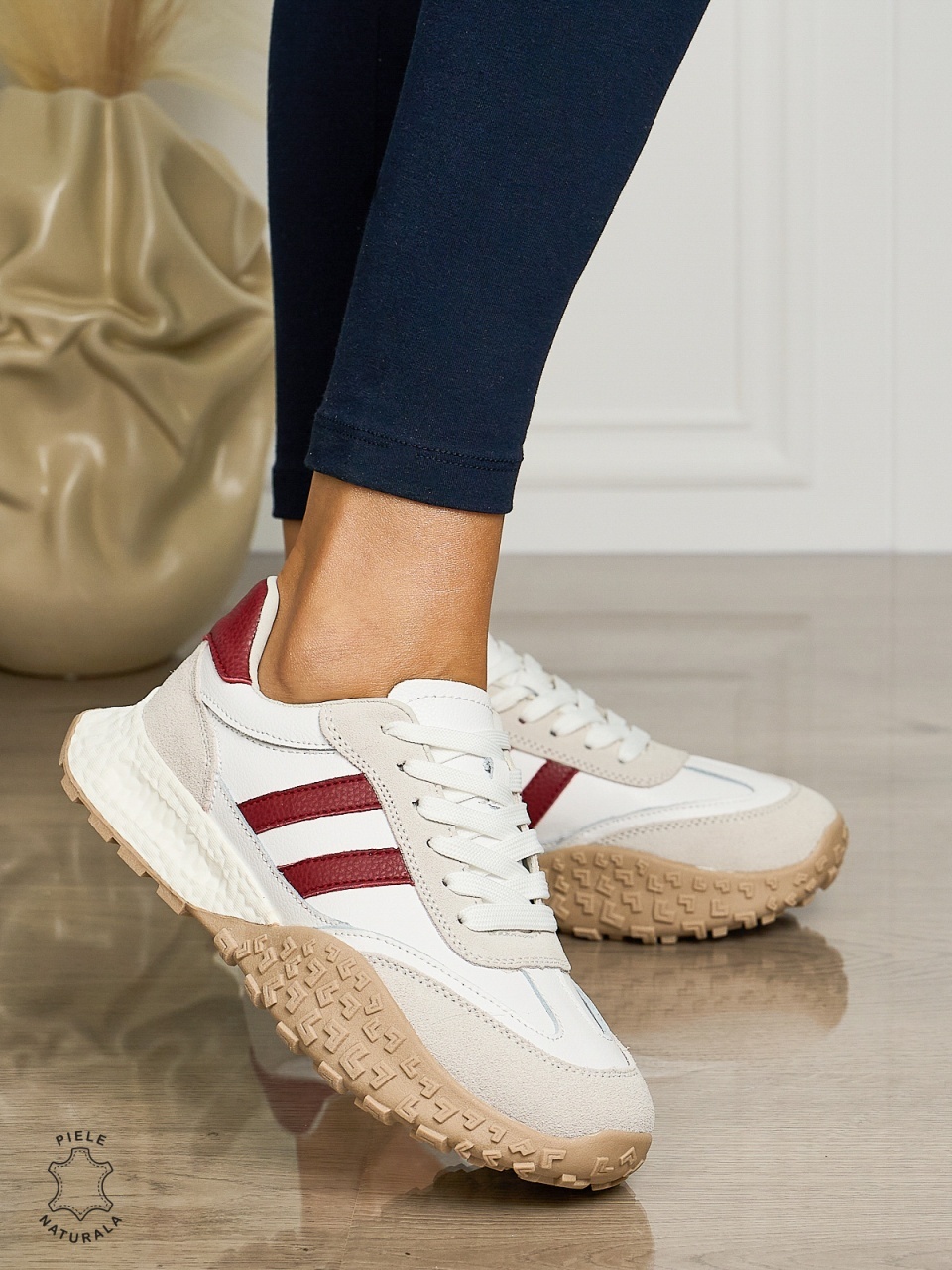 Pantofii casual piele naturala cu siret si dungi laterale CRL1459 ALB CU BORDO