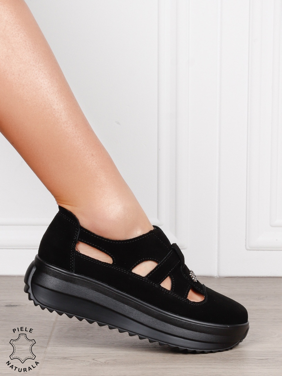 Sandale dama din Piele Naturala Intoarsa cu talpa inalta CRL1558 negru