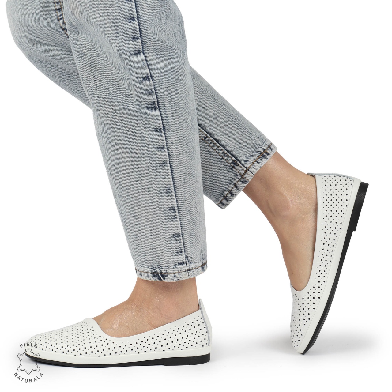 BALERINI dama din Piele naturala PERFORATA SLIP-ON CRL1358 ALB