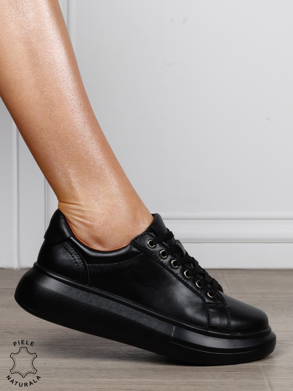 Pantofi Casual Damă din Piele Naturală cu Șiret CRL1802 NEGRU
