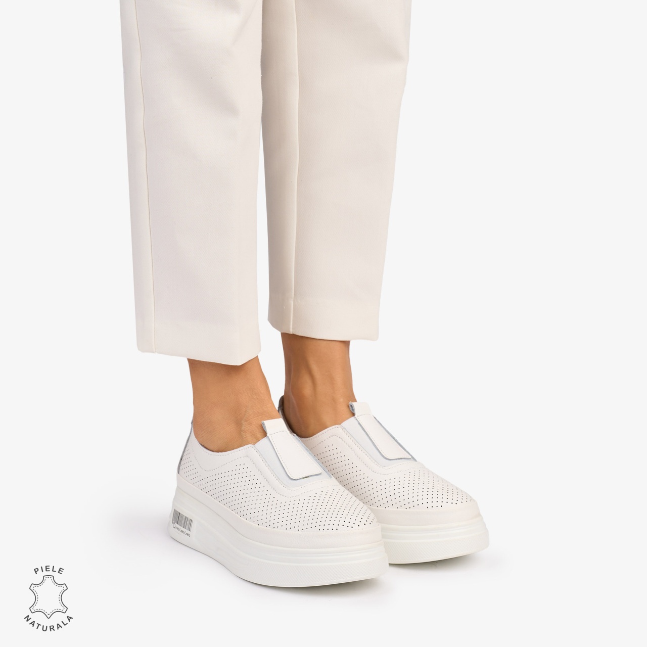 Pantofi Casual dama din Piele Naturala Perforata cu elastic frontal CRL1068 CULOARE: ALB