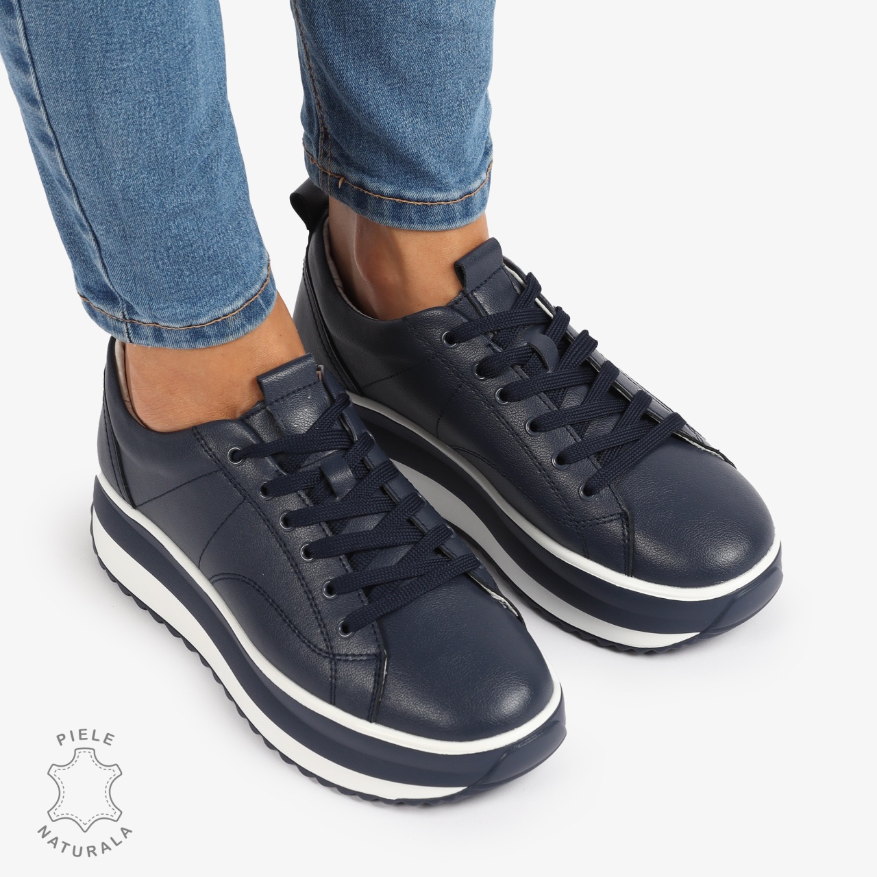 Pantofi Casual de dama din Piele Naturala CU CUSATURI DECORATIVE CRL1220 BLEUMARIN