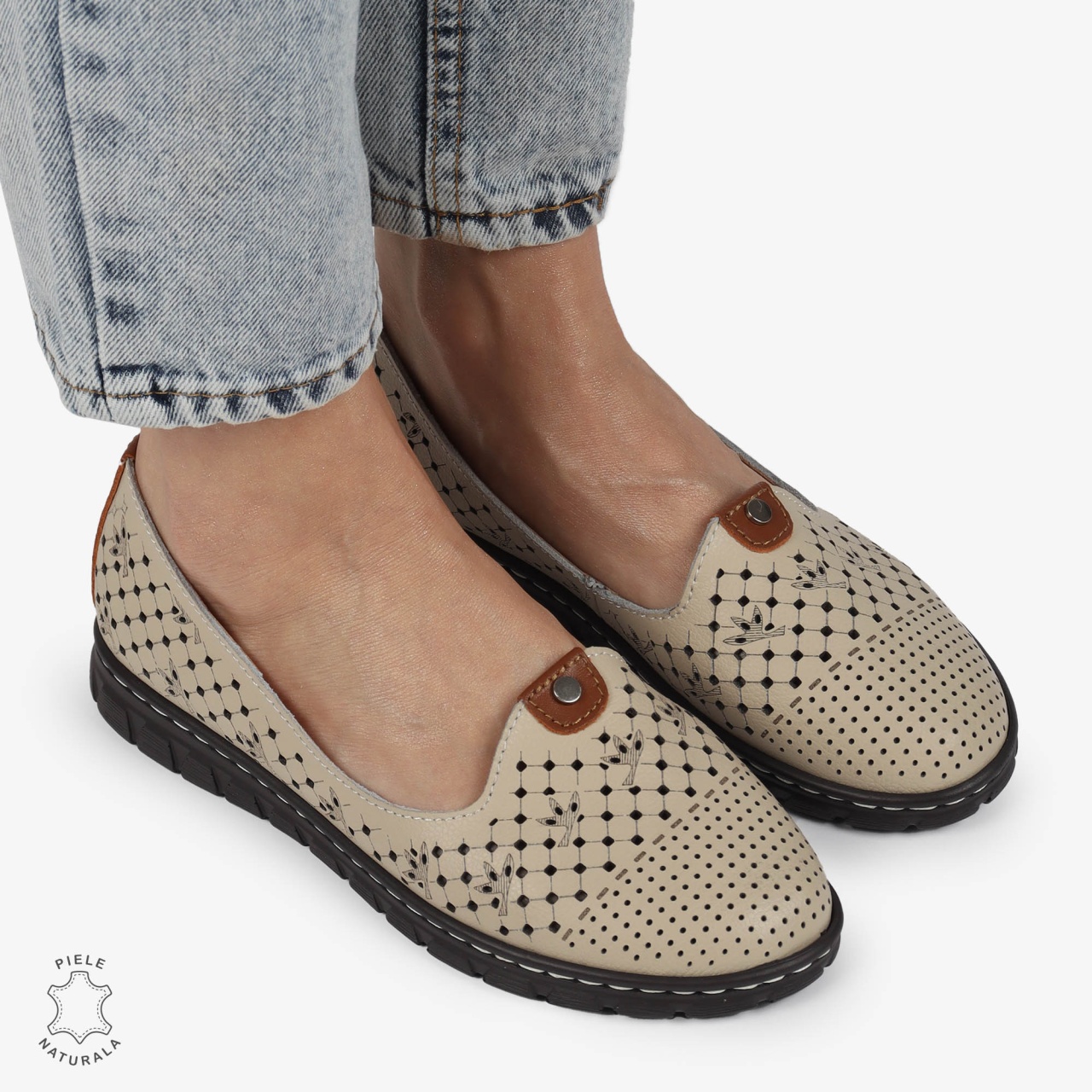 BALERINI dama din Piele naturala PERFORATA SLIP-ON CRL1359 BEJ
