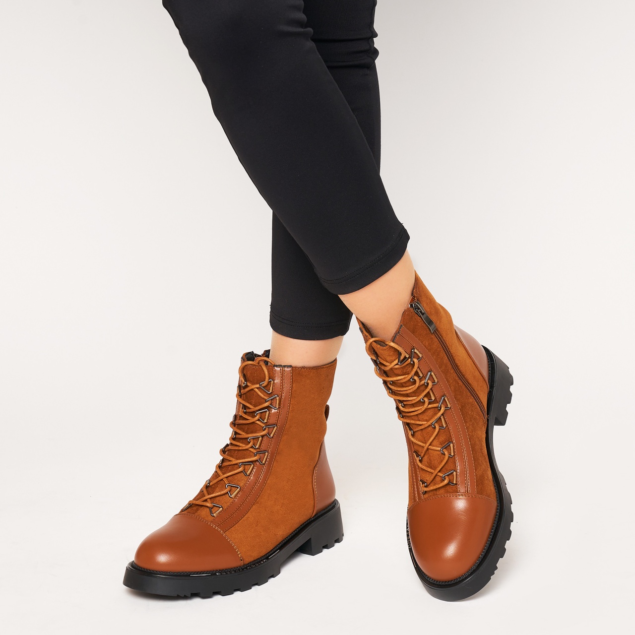 Ghete dama din Piele Ecologica + Piele Ecologica Intoarsa CRL0603 Maro Deschis