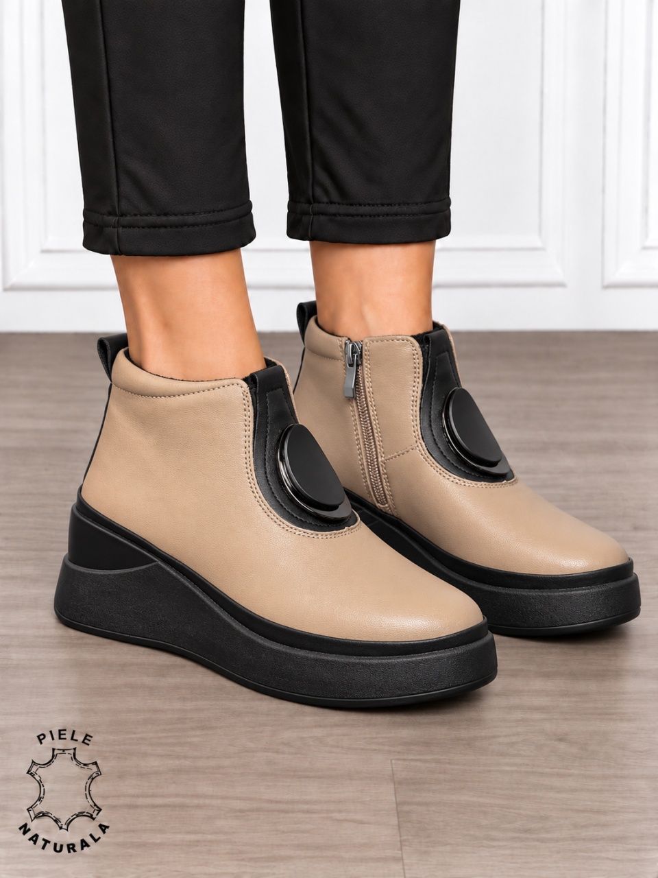 Ghete damă din piele naturală cu accesoriu metalic decorativ CRL1903 KHAKI