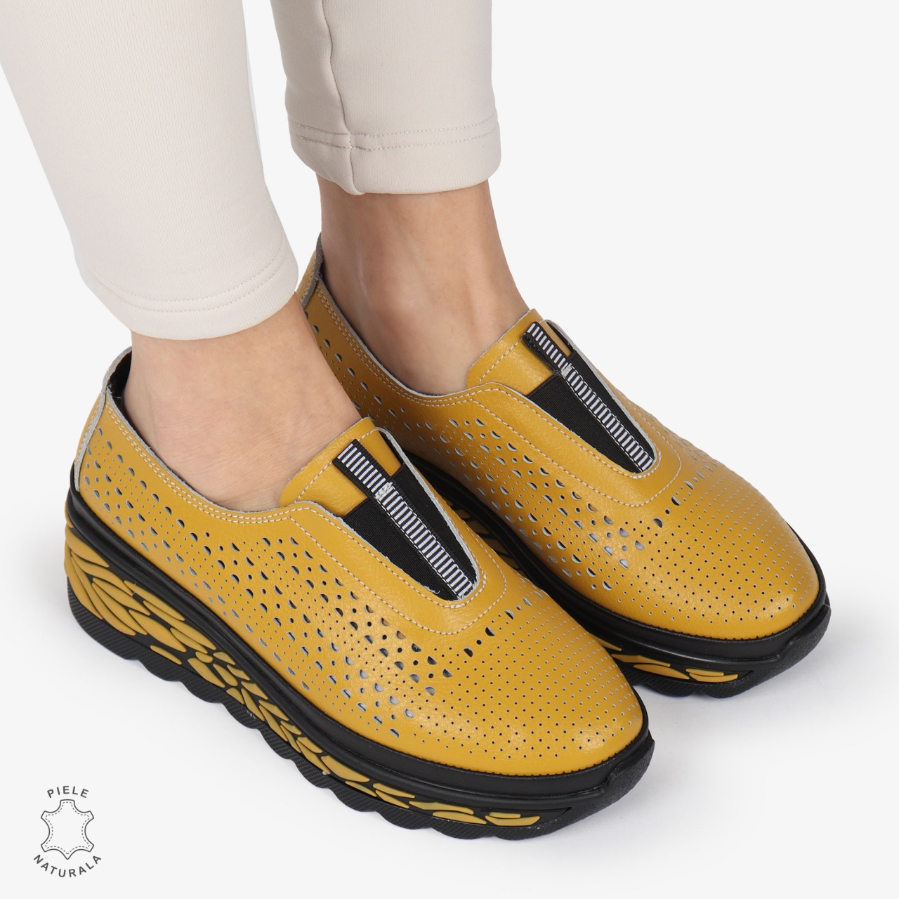 Pantofi Casual dama PERFORATI din Piele naturala CU DESIGN PE TALPA SLIP-ON CRL1338 MUSTAR
