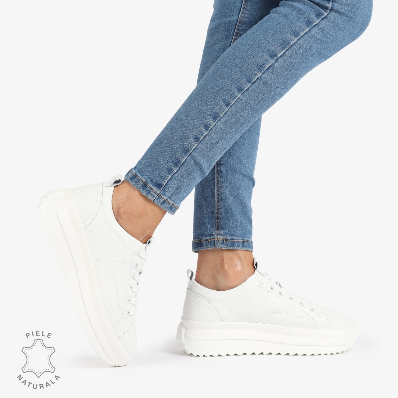 Pantofi Casual de dama din Piele Naturala CU CUSATURI DECORATIVE CRL1220 ALB