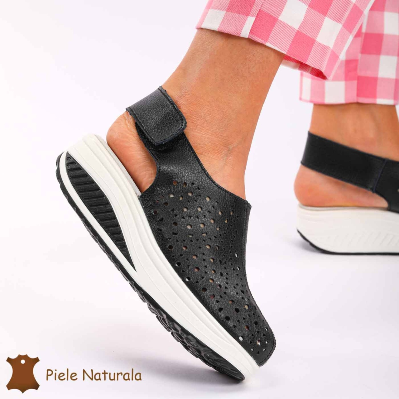 Pantofi Perforati dama din Piele Naturala cu talpa inalta CRL0186 NEGRU