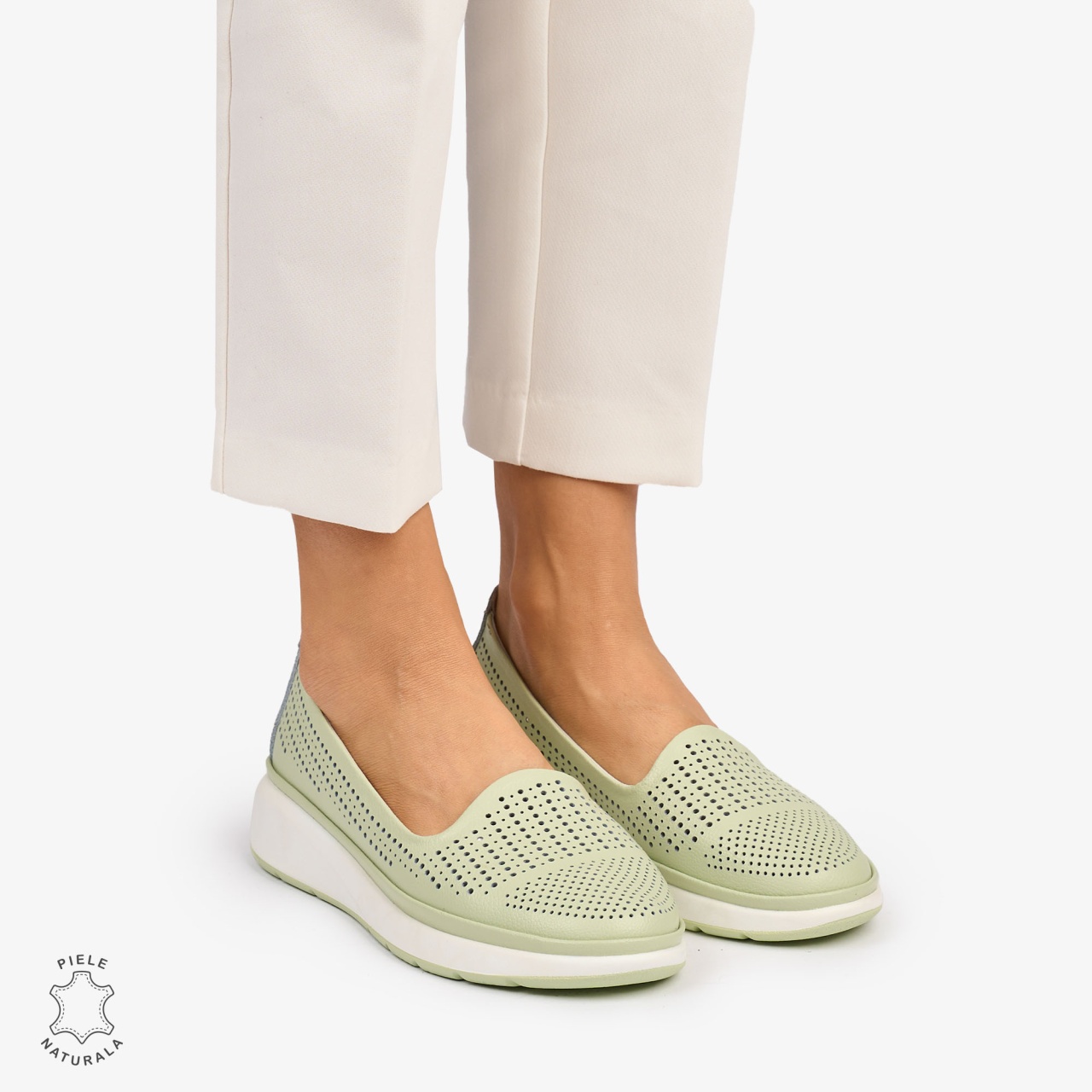 Balerini dama din Piele Naturala Perforata CRL1075 CULOARE: Verde