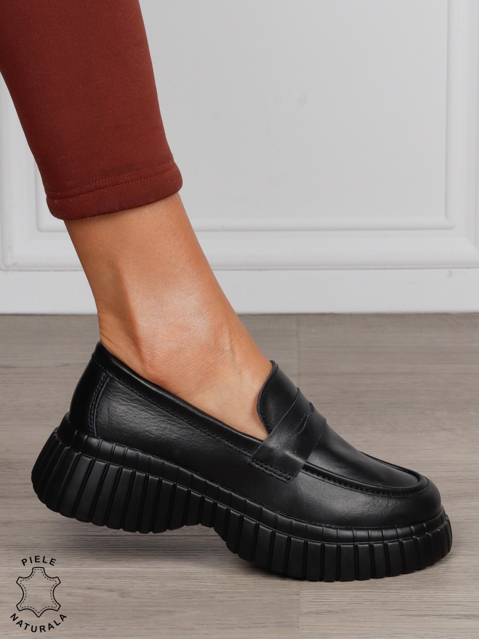 Mocasini dama din Piele Naturala cu talpa inalta CRL1611 NEGRU