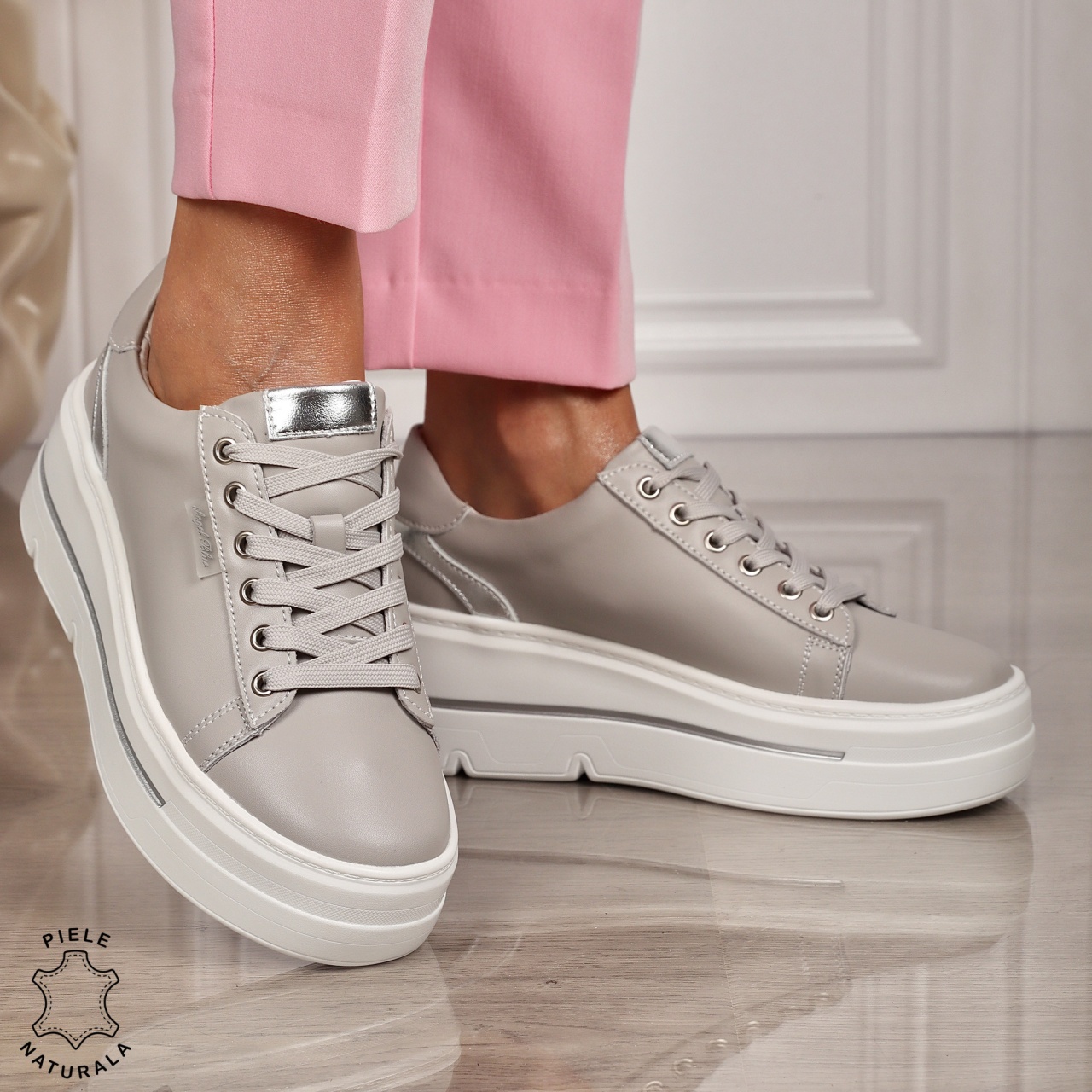 Pantofi CASUAL dama din piele naturala CU SIRET CRL1453 GRI