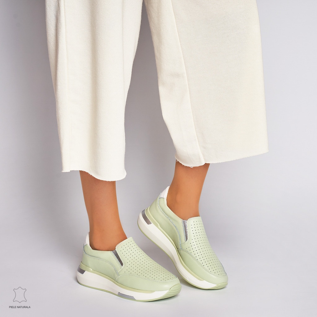 Pantofi casual de dama din piele naturala cu talpa platforma CRL0015 Verde