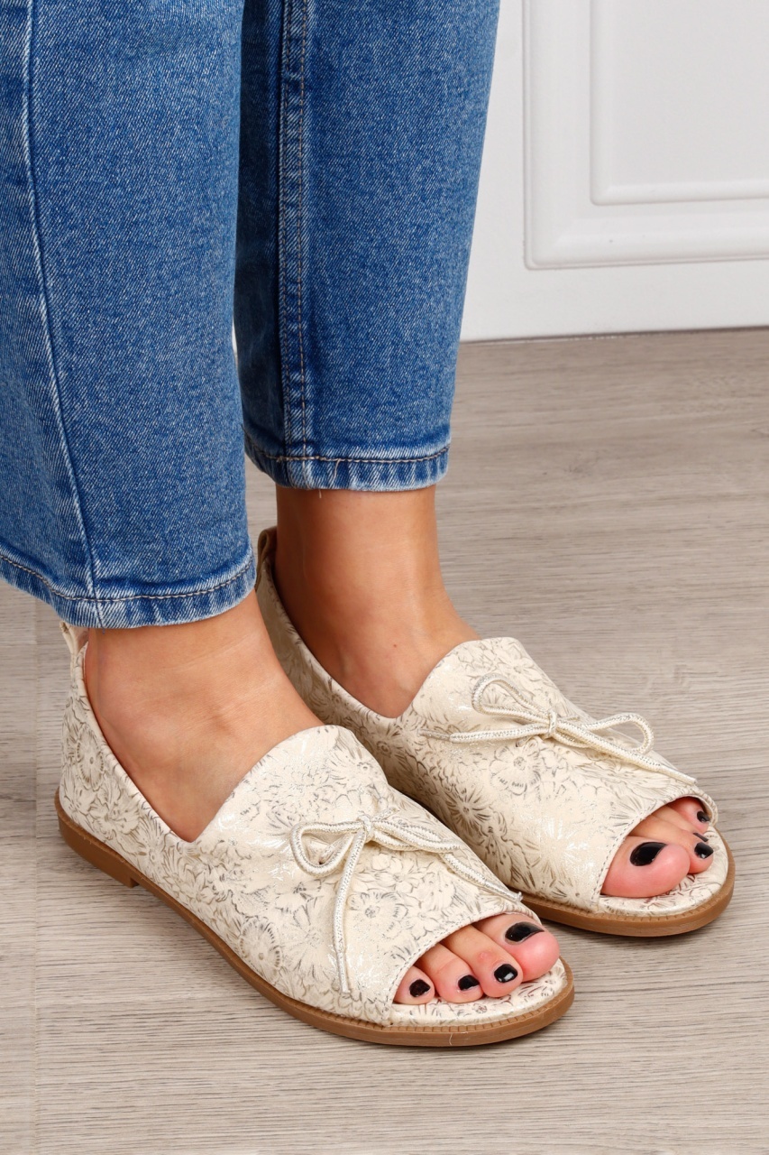 Sandale dama din piele Ecologica cu brant din piele naturala si fundita CRL1592 BEJ