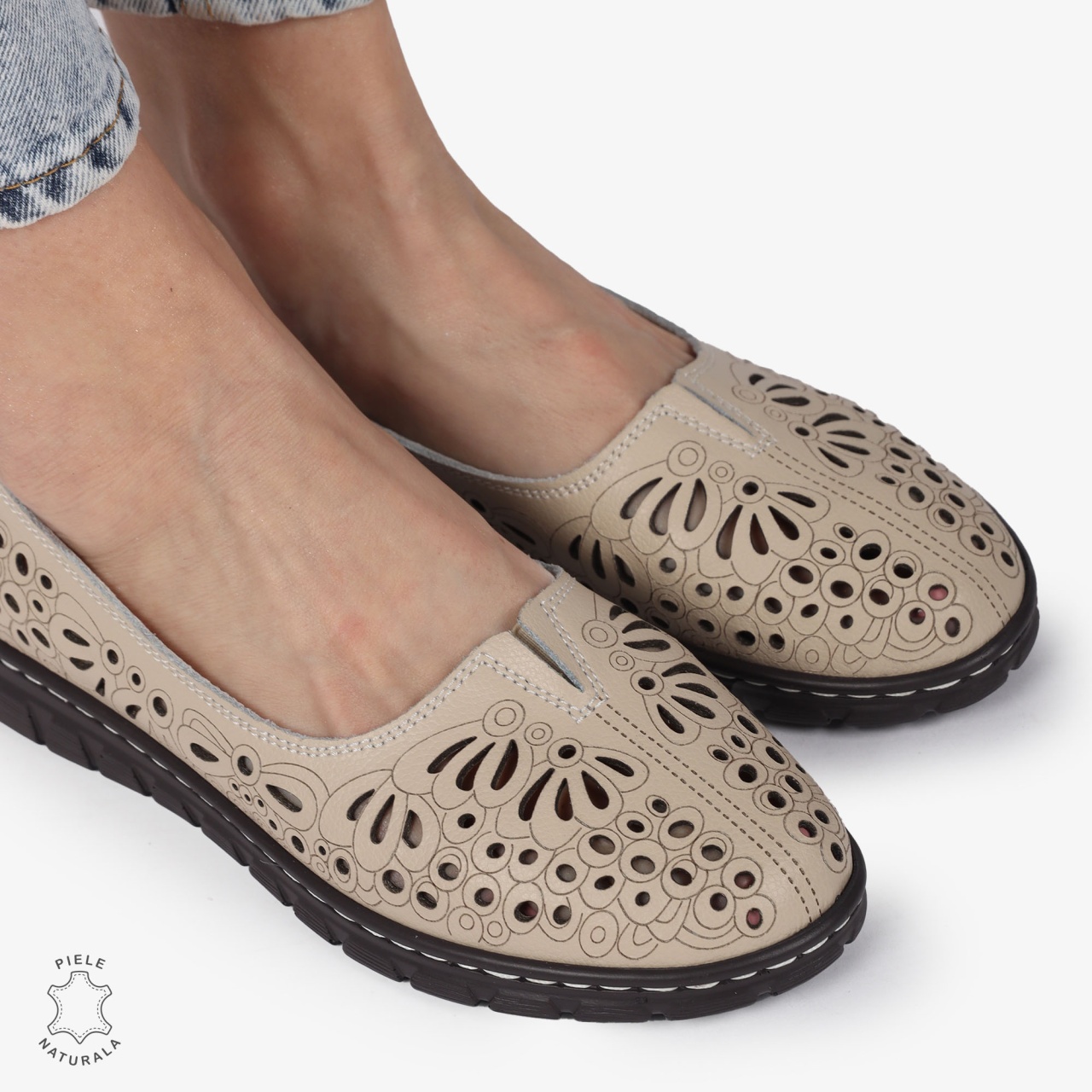 BALERINI dama din Piele naturala PERFORATA SLIP-ON CRL1363 BEJ