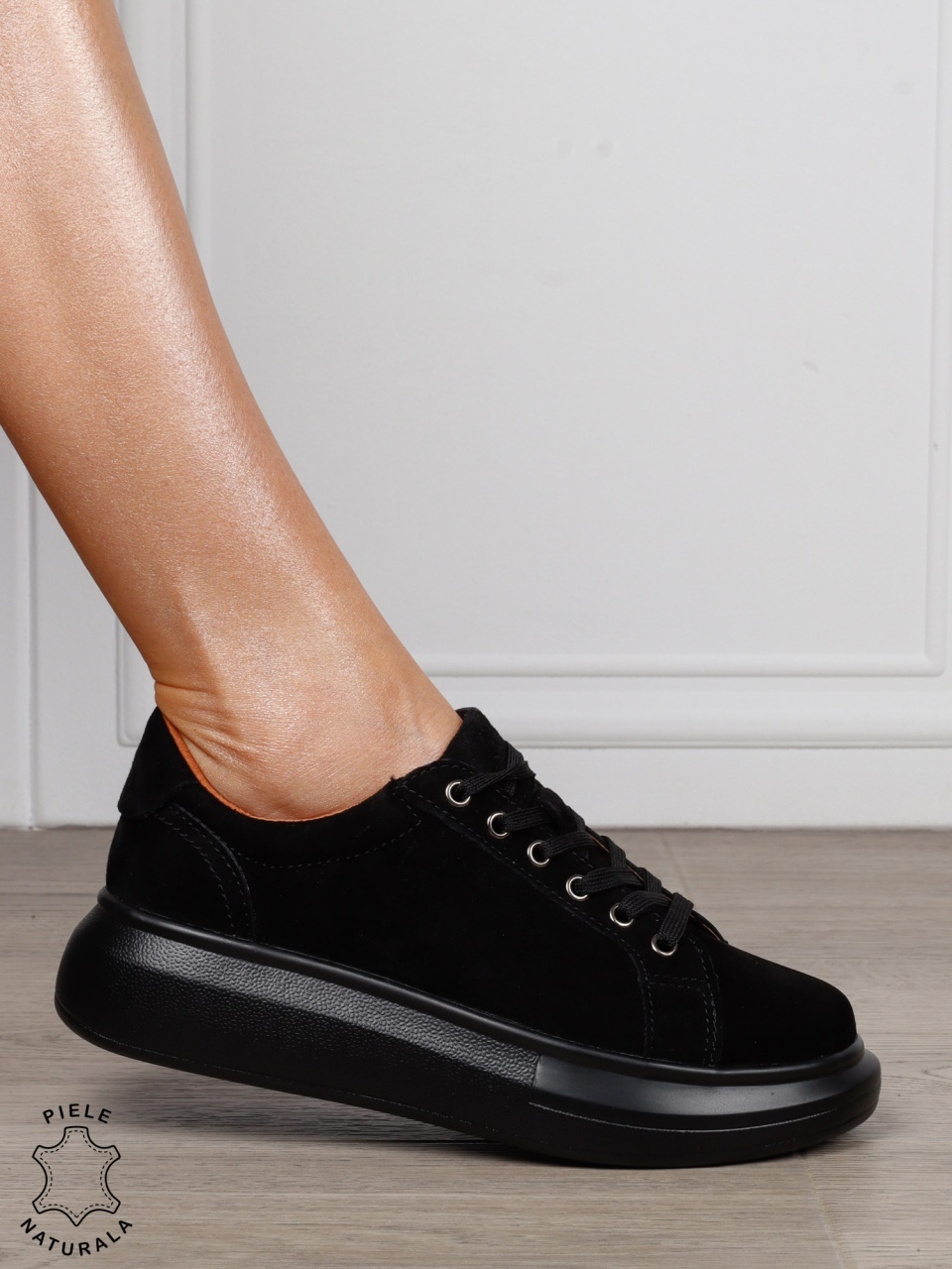 Pantofi Casual Damă din Piele Întoarsă Naturală cu Șiret CRL1802 NEGRU SUEDE