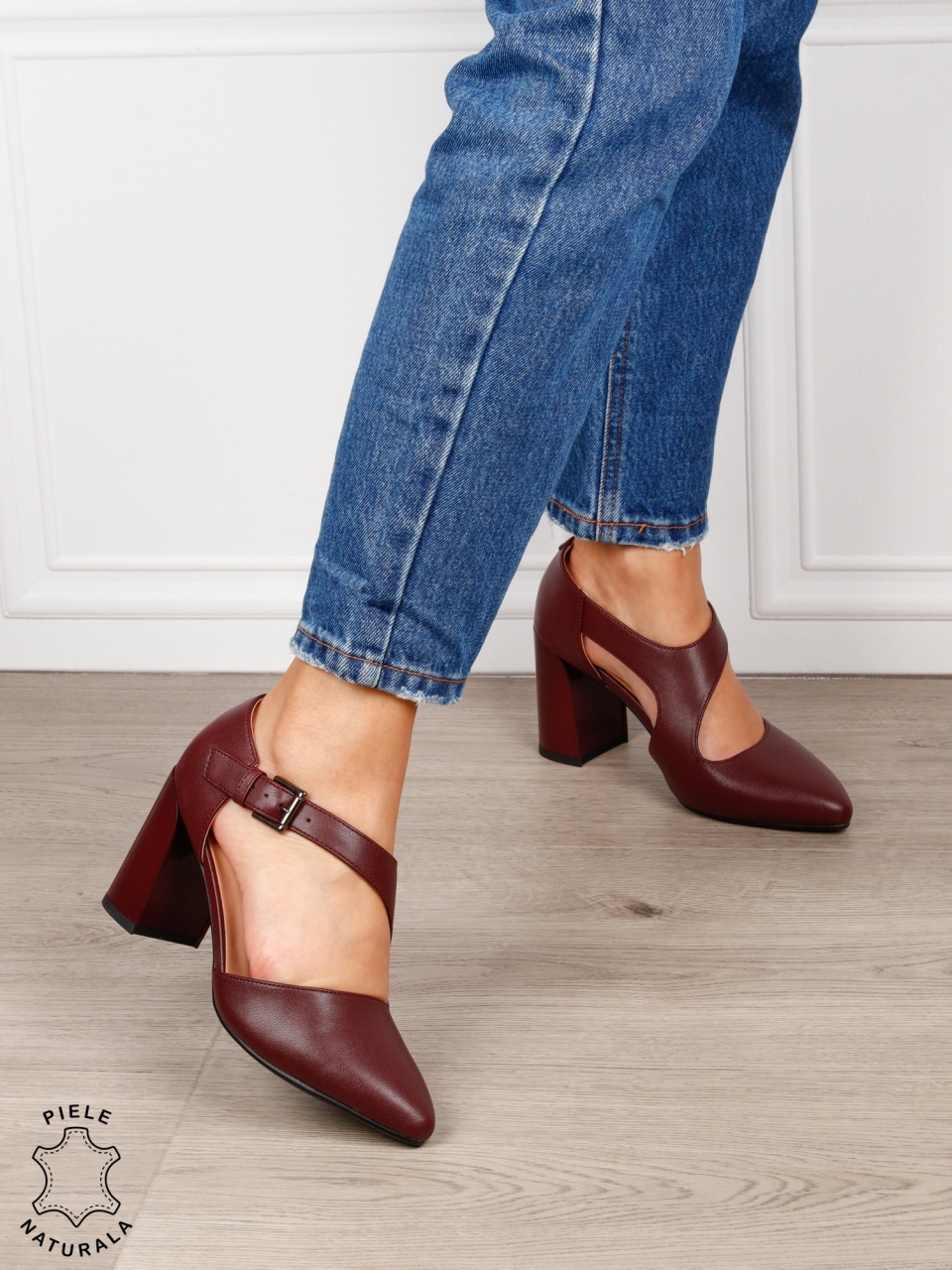 Pantofi dama eleganti din piele naturala cu bareta si toc gros CRL1634 Bordo