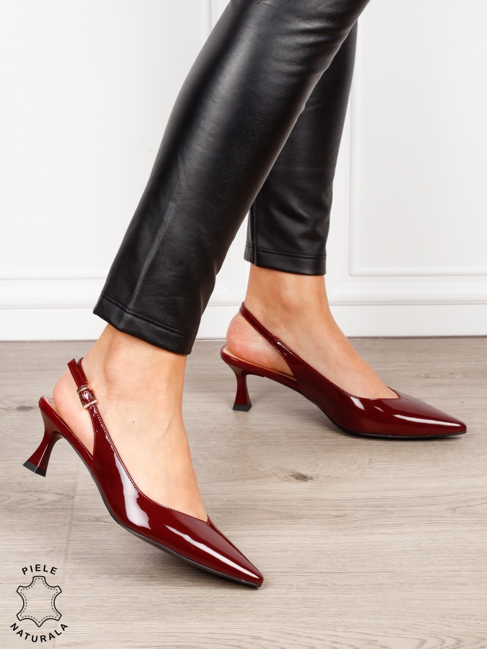 Pantofi dama eleganti din piele naturala cu toc subtire si varf ascutit CRL1617 BORDO