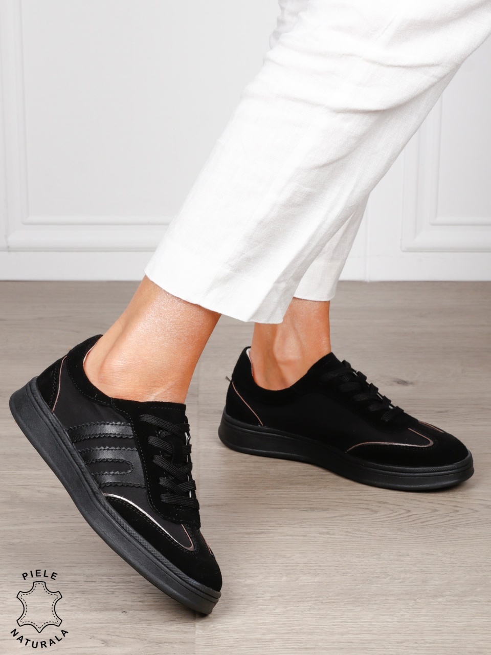 Pantofi sport damă din piele naturală întoarsă si material textil lateral CRL1566 NEGRU