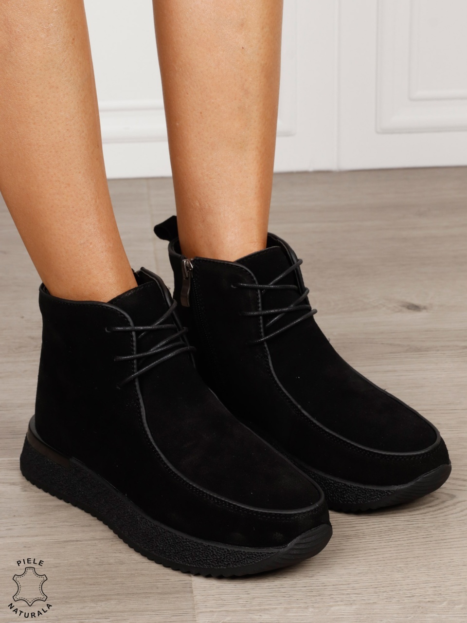 Ghete damă din piele naturală Intoarsa cu design casual CRL1842 NEGRU
