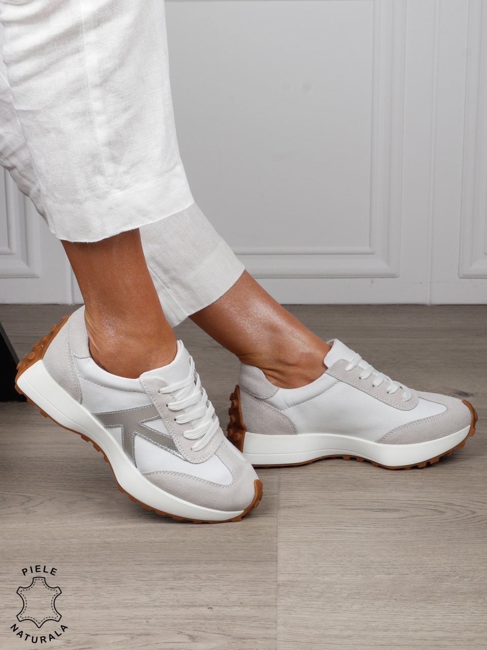 Pantofi Casual dama din Piele Naturala cu model special CRL1551 ALB