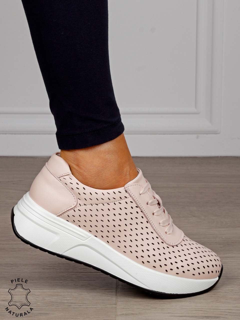 Pantofi Casual dama din Piele Naturala mici perforati CRL1541 ROZ