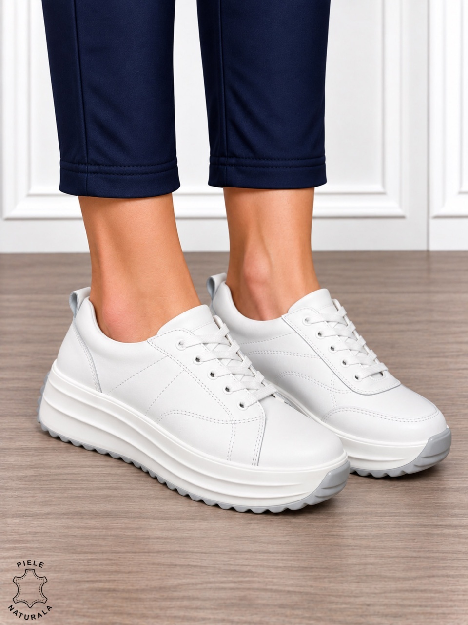 Pantofi casual din piele naturală pentru damă cu design versatil CRL1908 ALB