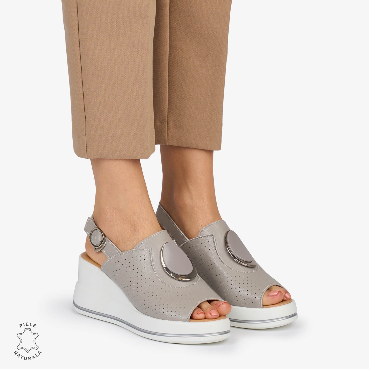 SANDALE Dama Piele Naturala CU TALPA INALTA SI ACCESORIU METALIC CRL1046 Culoare: GRI