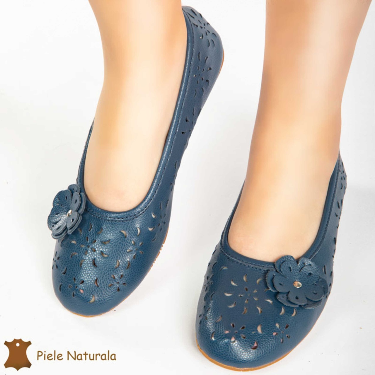 Balerini DAMA perforați CU FLOARE DECORATIVA LATERALA din piele naturala CRL0181 CULOARE: NAVY