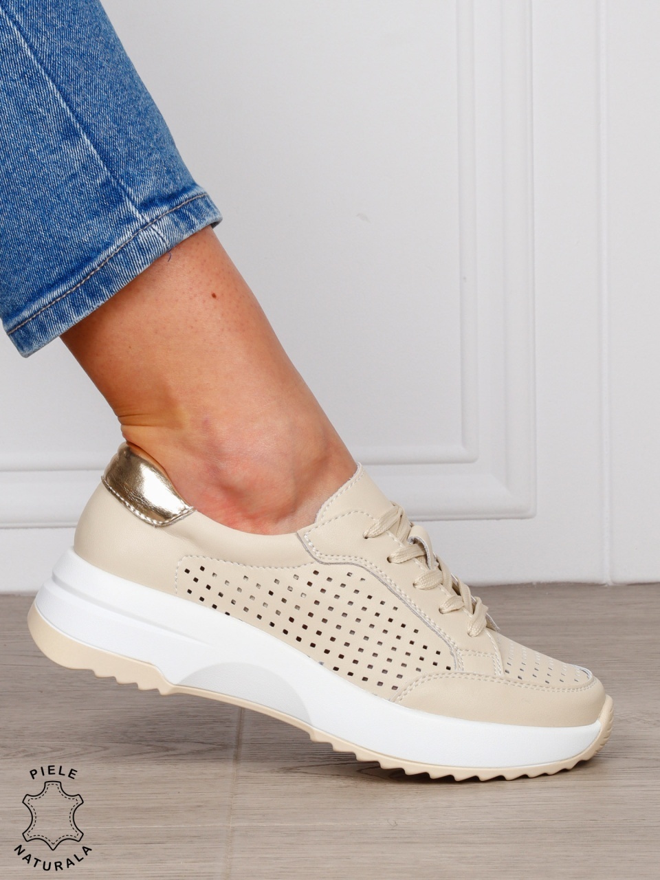 PANTOFI CASUAL Dama Piele Naturala cu mici perforati confortabile CRL1596 BEJ