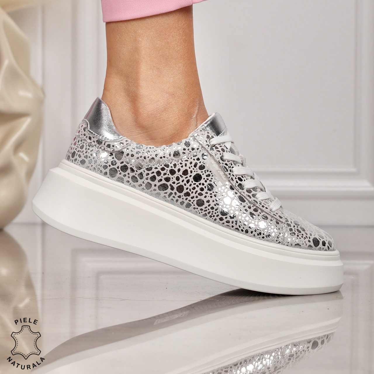 Pantofi CASUAL PIELE NATURALA CU SIRET CRL1450 Argintiu