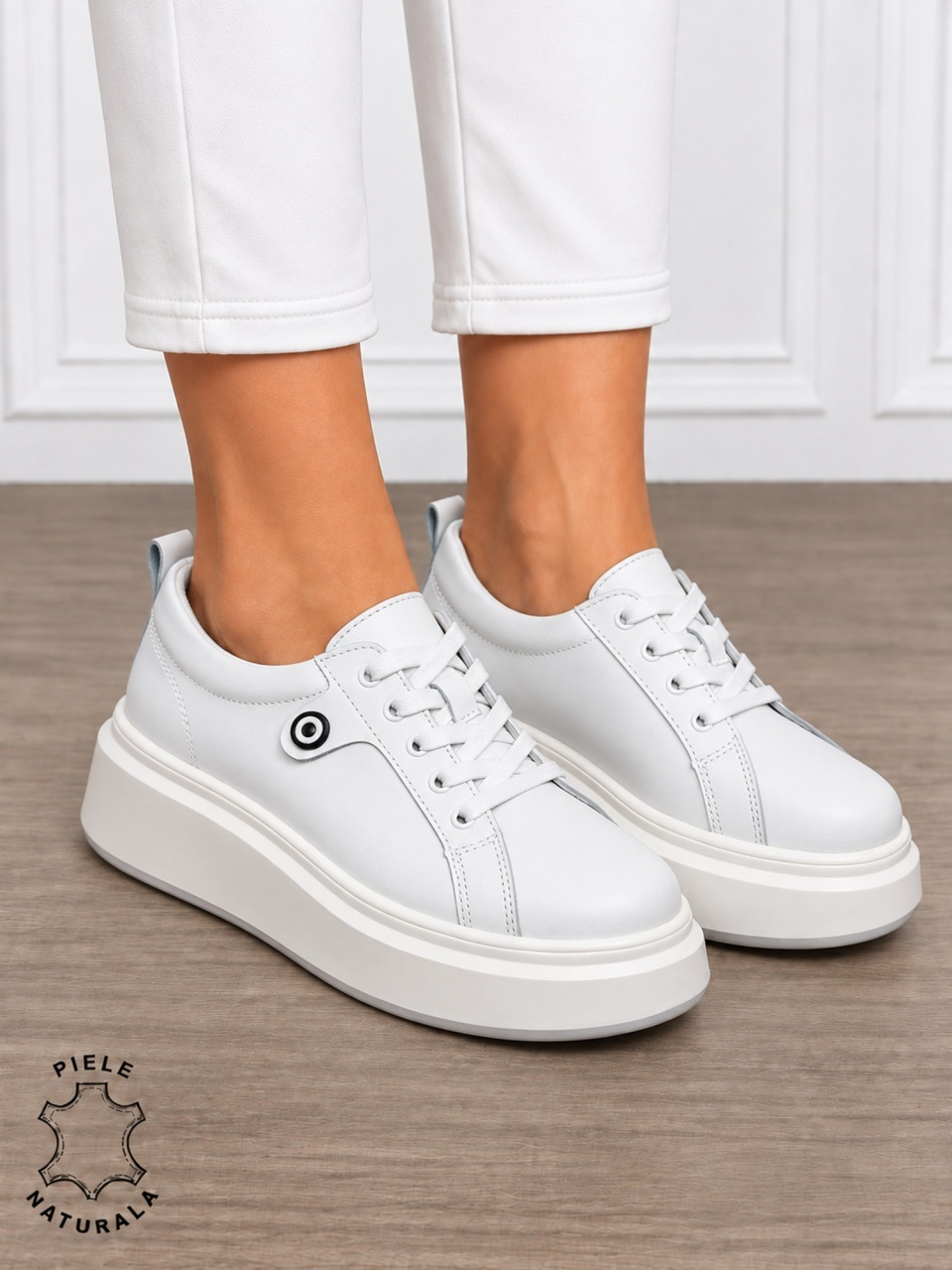 Pantofi damă din piele naturală cu șiret si talpa groasa CRL1858 ALB