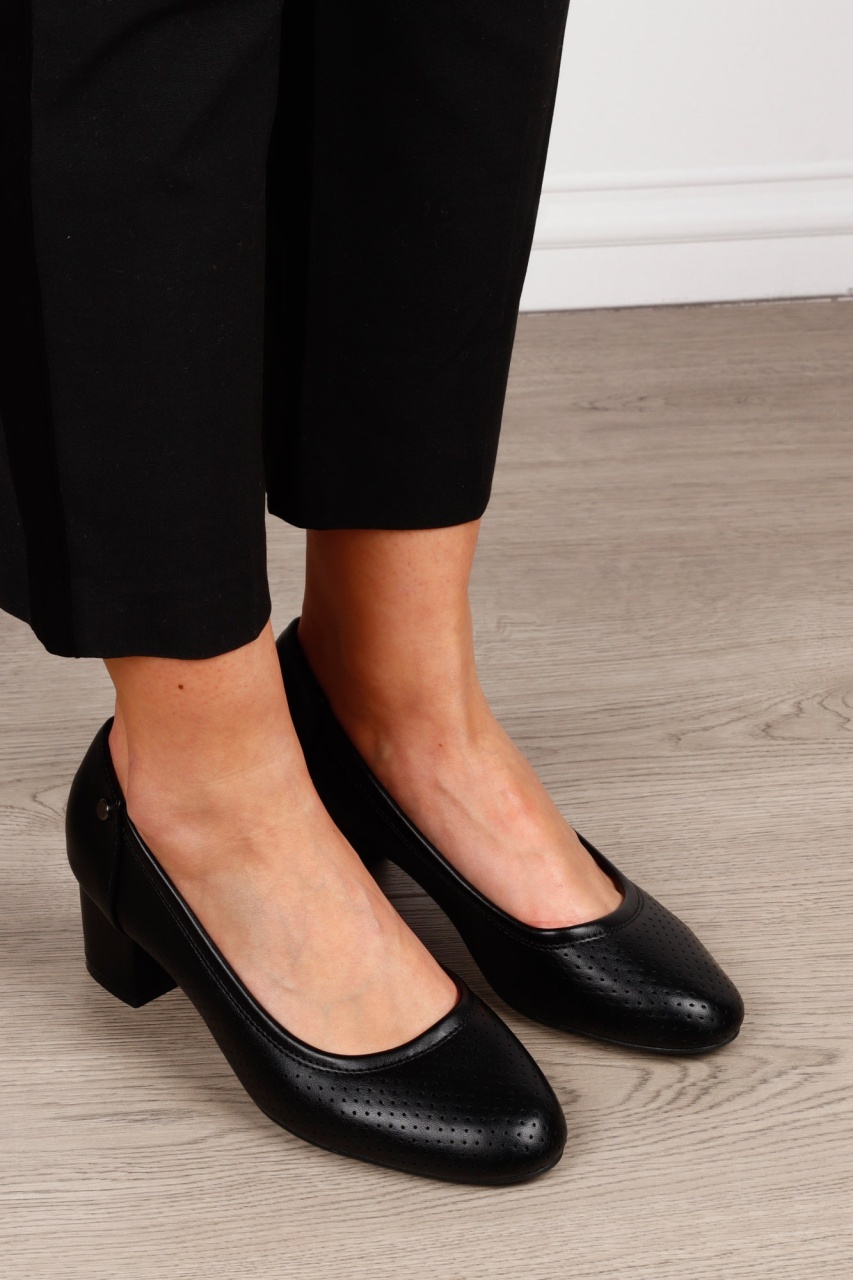 Pantofi Eleganti dama din piele Ecologica cu brant din piele naturala CRL1585 Negru