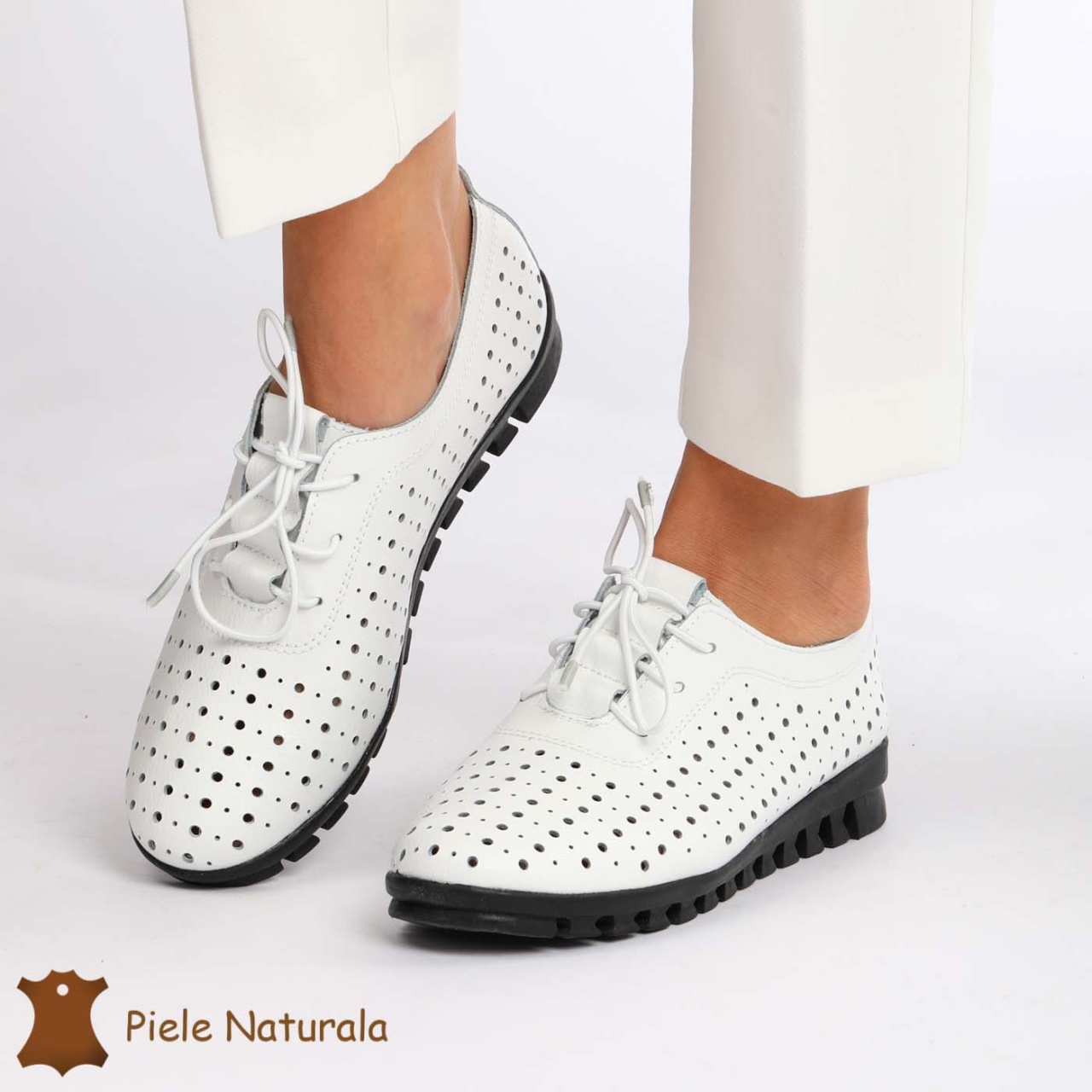 Pantofi Perforati dama din Piele Naturala cu mici perforatii CRL0188 ALB