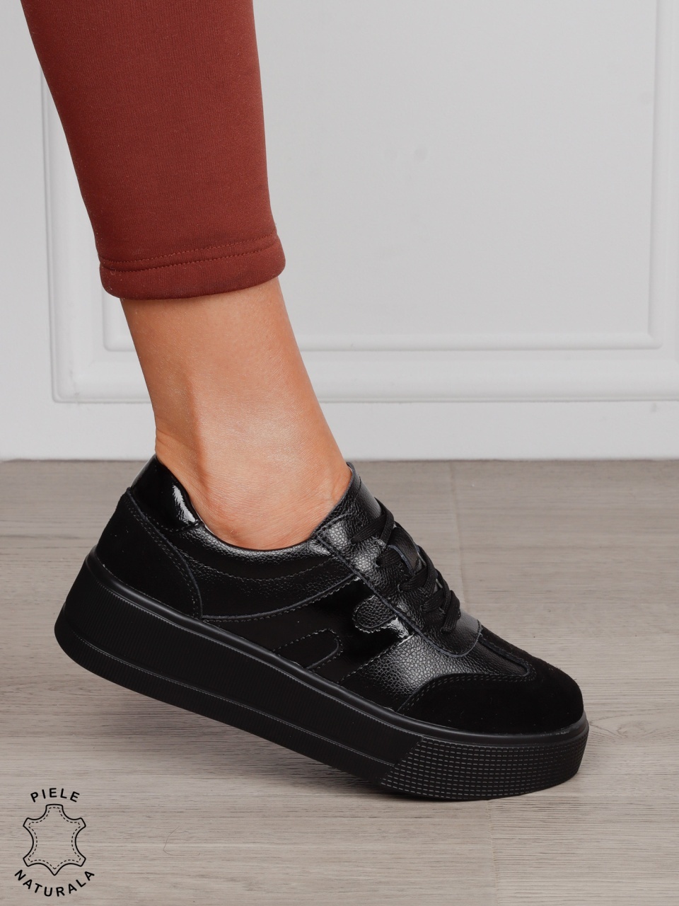 Pantofi Casual damă din piele naturală cu model lateral CRL1569 NEGRU