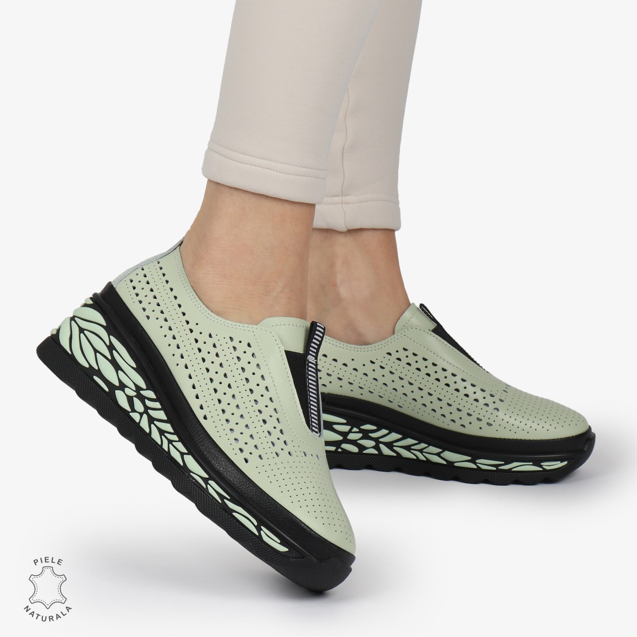 Pantofi Casual dama PERFORATI din Piele naturala CU DESIGN PE TALPA SLIP-ON CRL1338 VERDE