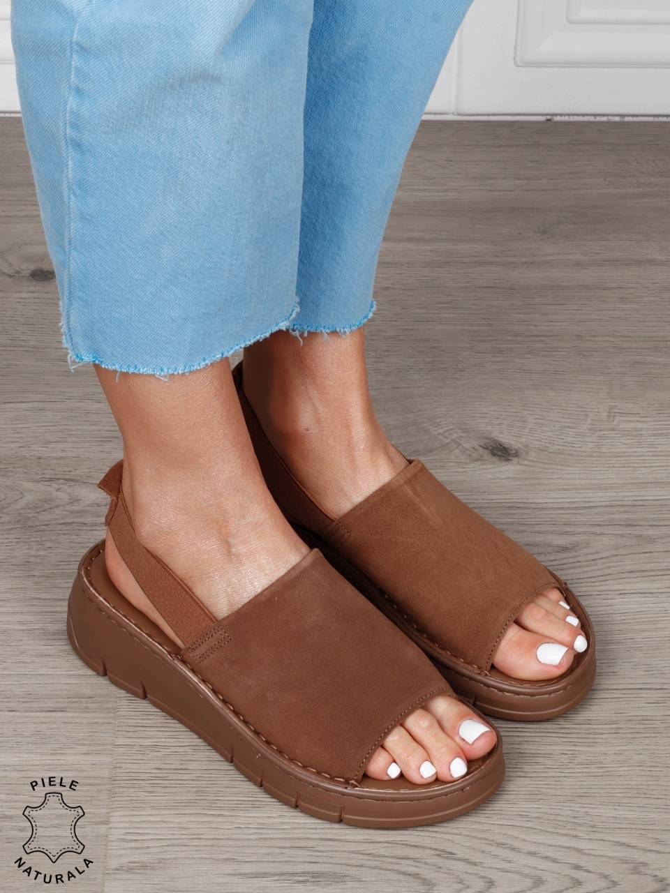 Sandale Damă din Piele Naturală Intoarsa cu Design Modern și Bareta Elastică CRL1275 MARO