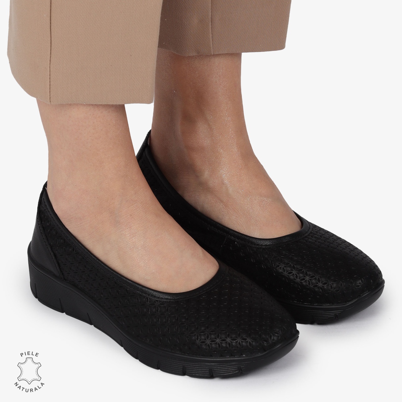 Balerini dama din Piele Naturala cu talpa groasa CRL01382 NEGRU