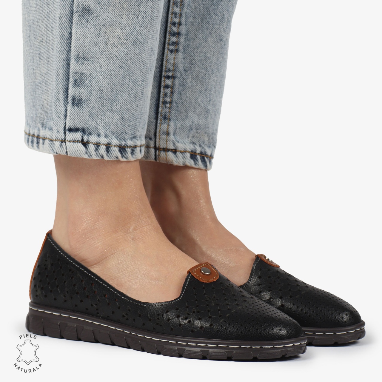 BALERINI dama din Piele naturala PERFORATA SLIP-ON CRL1359 NEGRU