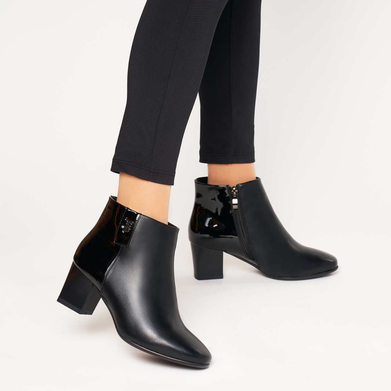 Botine dama din Piele EcologIca CRL1323 NEGRU