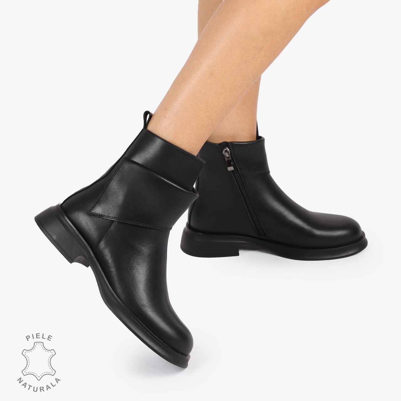 GHETE PIELE NATURALA NEGRE cu Varf rotund si Detaliu Lateral CRL1238