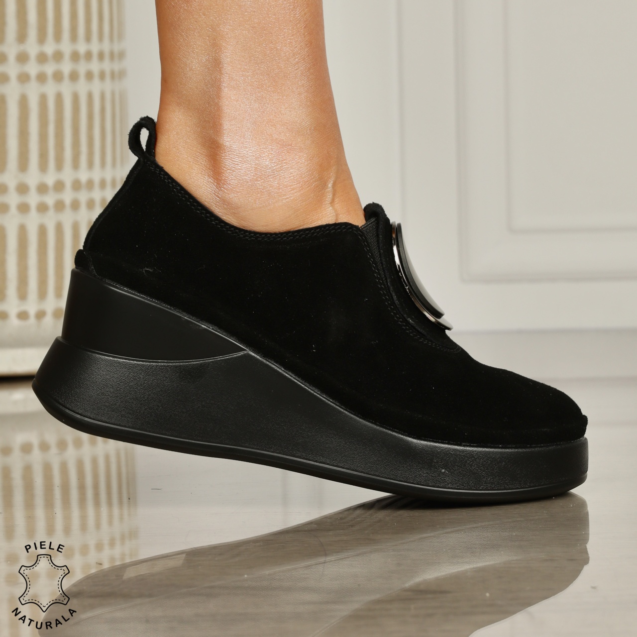 PANTOFI CASUAL Dama Piele Naturala INTOARSA Slip-on cu deatliu in fata CRL1443 NEGRU