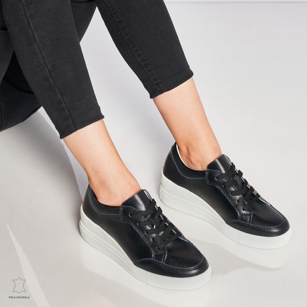 Pantofi casual de dama din piele naturala cu talpa plata CRL0034 Negri
