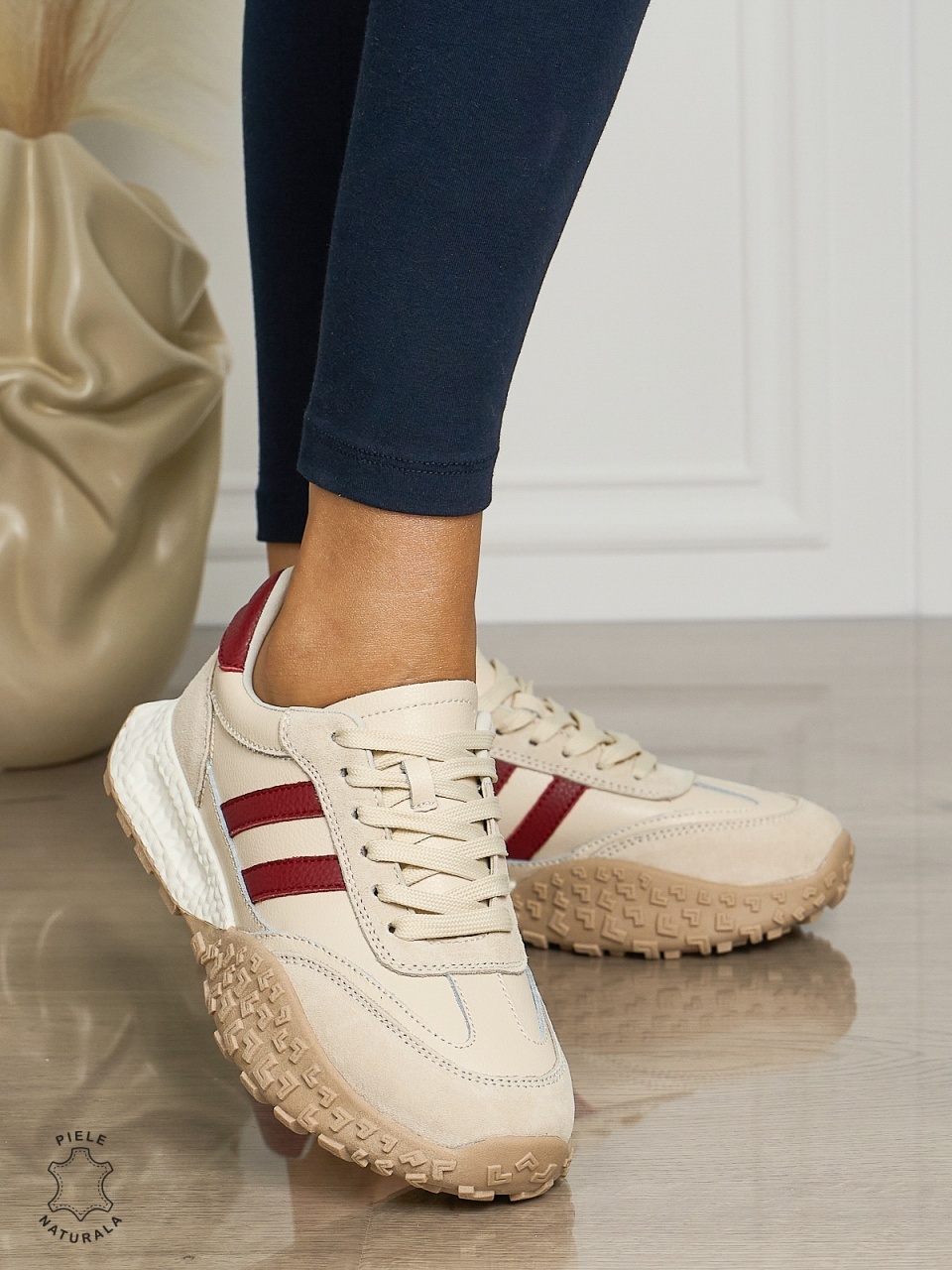 Pantofii casual piele naturala cu siret si dungi laterale CRL1459 BEJ