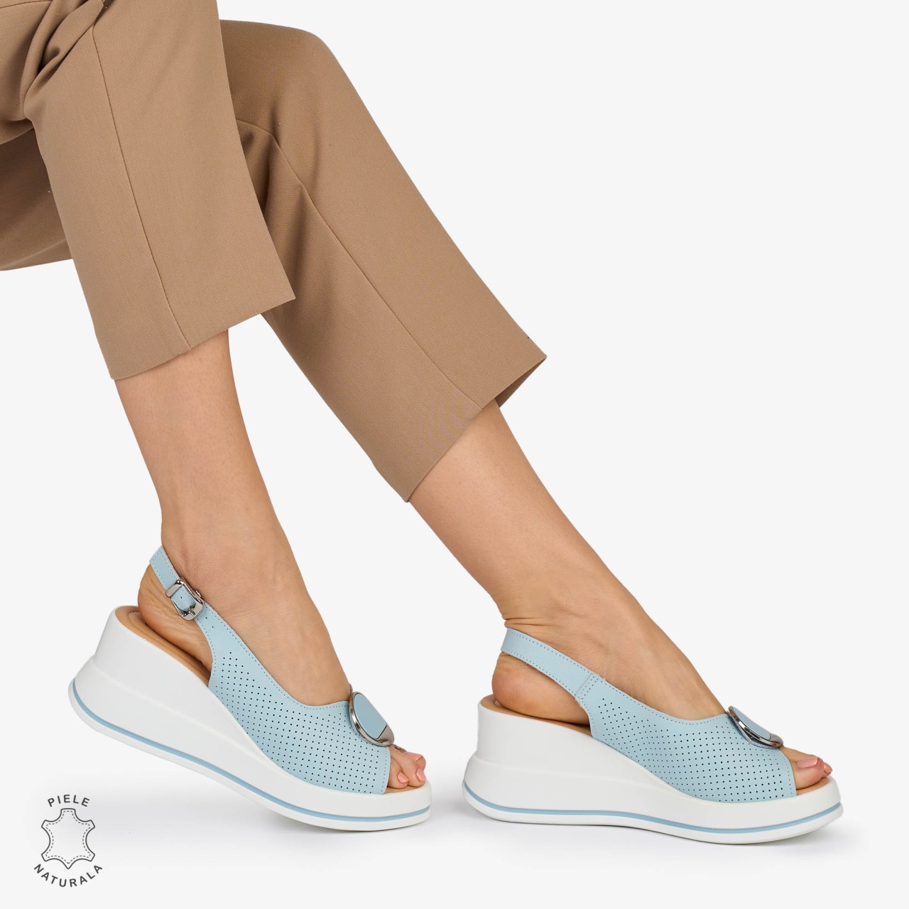 SANDALE Dama Piele Naturala CU TALPA INALTA SI ACCESORIU METALIC CRL1047 Culoare: ALBASTRU