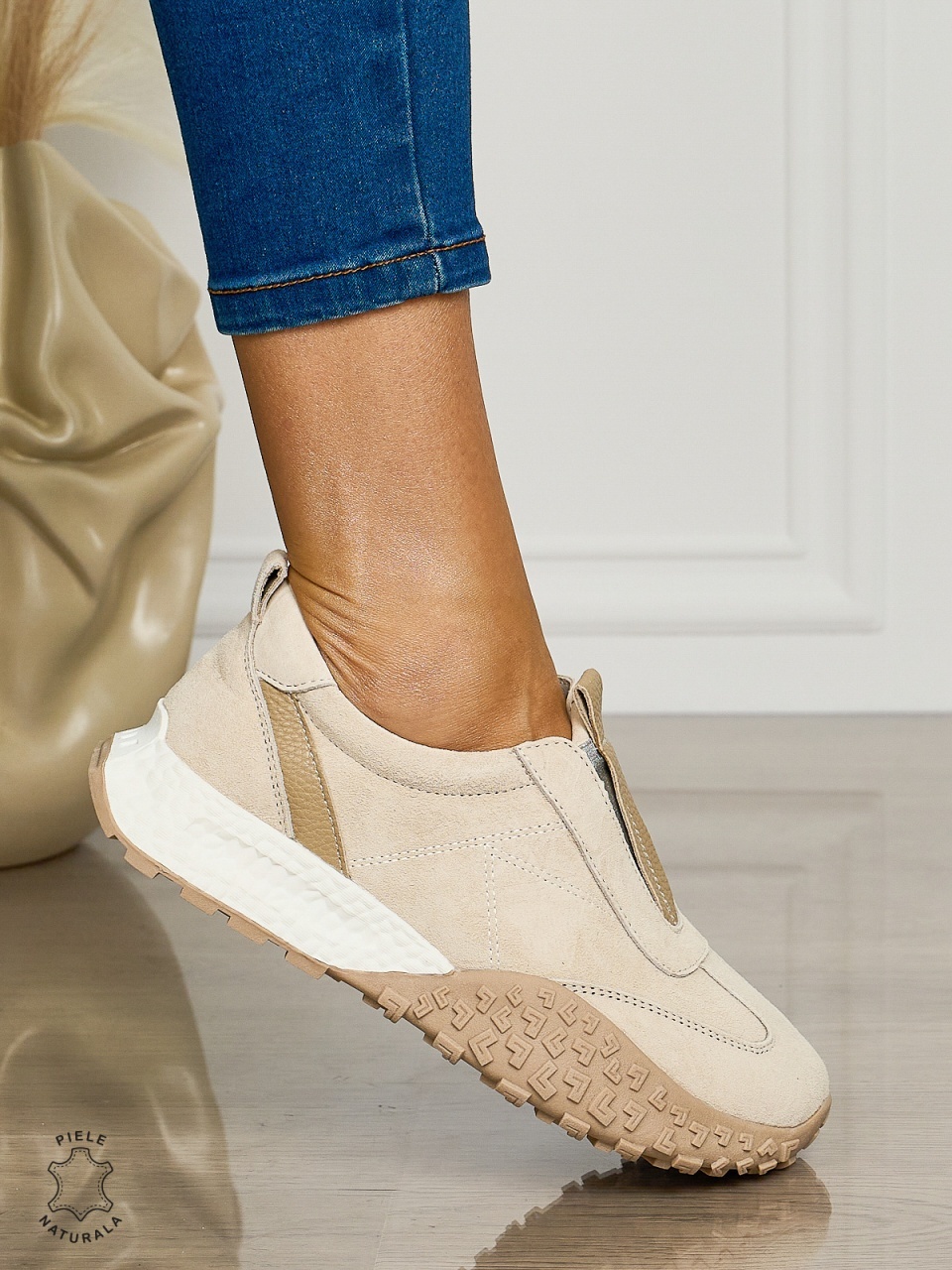 Pantofi CASUAL dama din piele naturala INTOARSA de tip Slip-on CRL1458 BEJ