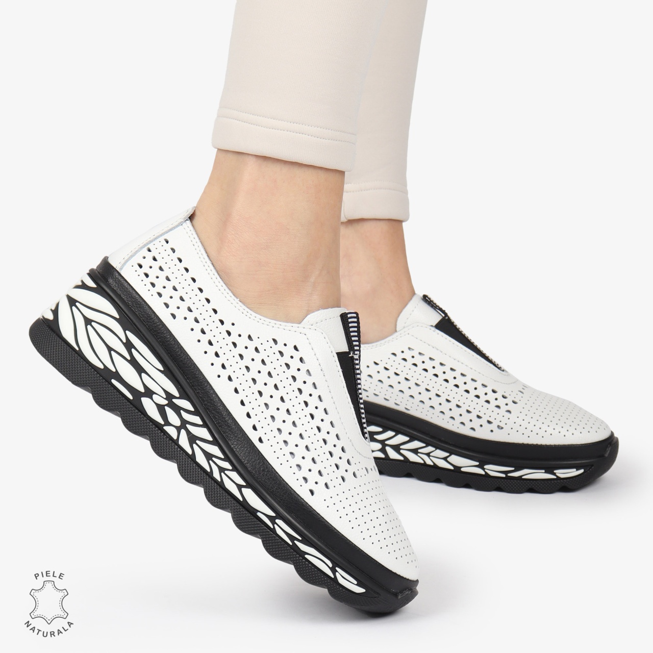 Pantofi Casual dama PERFORATI din Piele naturala CU DESIGN PE TALPA SLIP-ON CRL1338 ALB